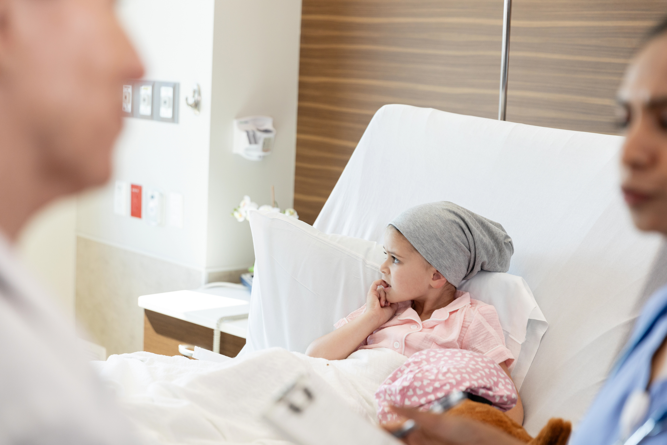 Cancer : près de 2 500 nouveaux cas chez les moins de 18 ans chaque année