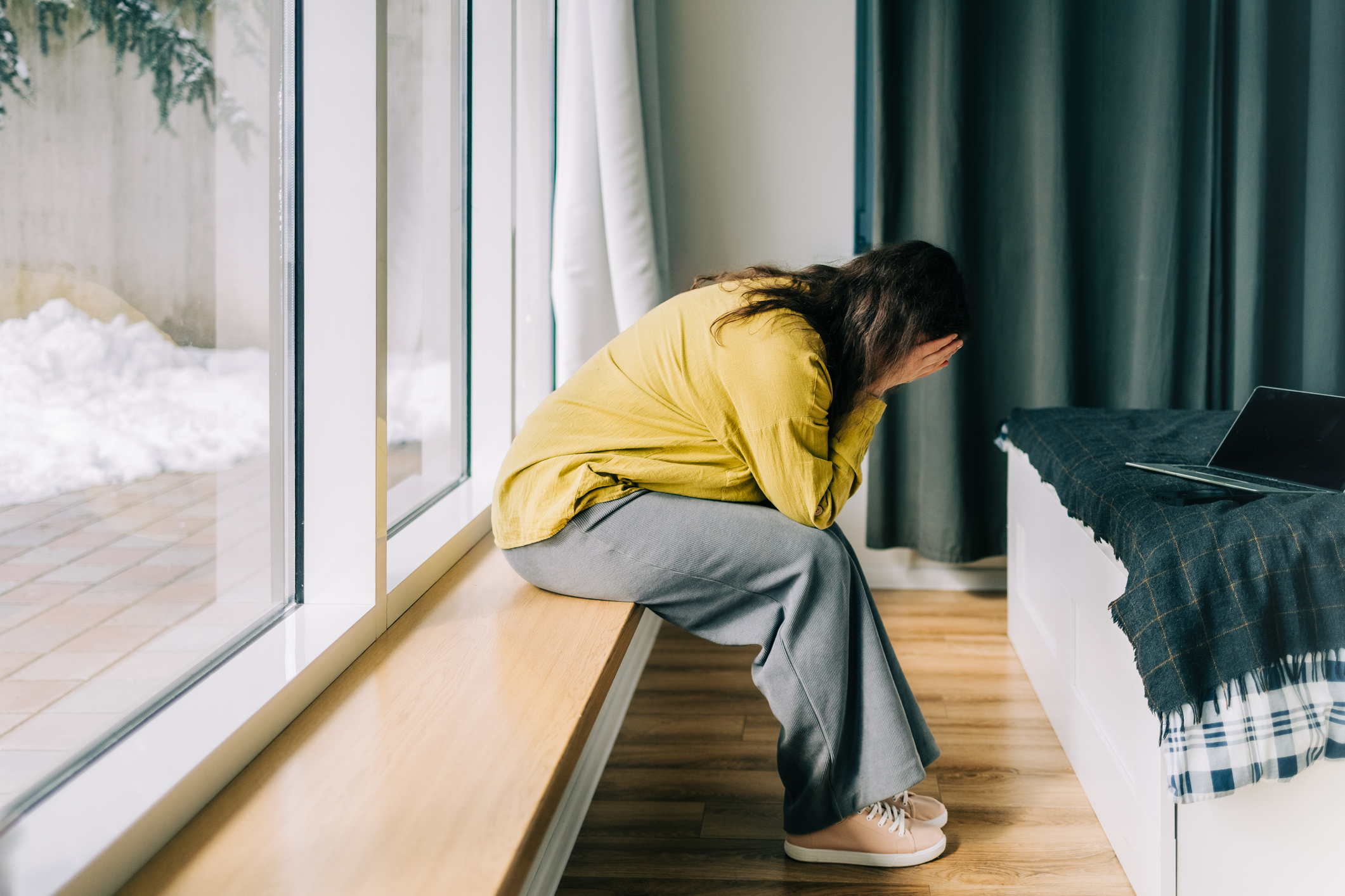 Dépression saisonnière : quels sont les signes et comment la soigner ?