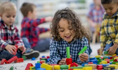 Crèche, assistante maternelle, nounou à domicile : quel mode de garde choisir ?