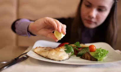 Du poisson dans une assiette