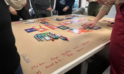 Une fresque pour faire tomber le tabou de la santé mentale au travail