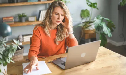 Ménopause au travail : un handicap invisible