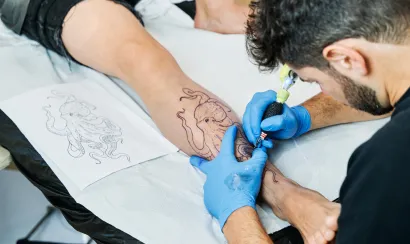Tatouage : quels sont les vrais risques pour la peau ?